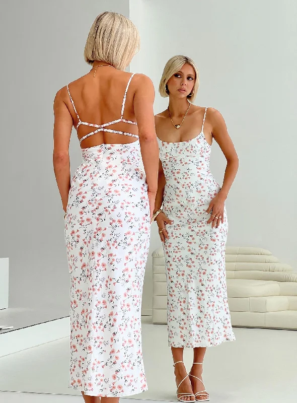 Mortica Maxi Dress White / Floral