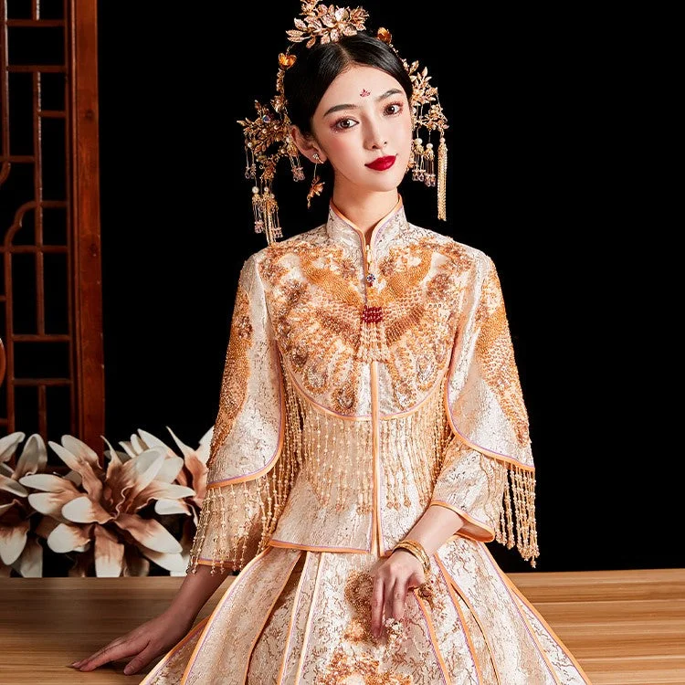 Peacock Sequins Double Sleeve Retro Chinese Wedding Suit with Tassels